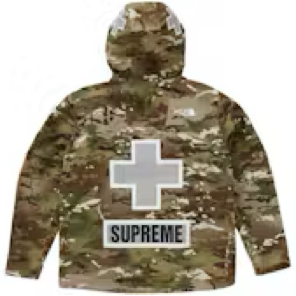 The North Face Supreme Camo Jacket - Picture 3 of 12